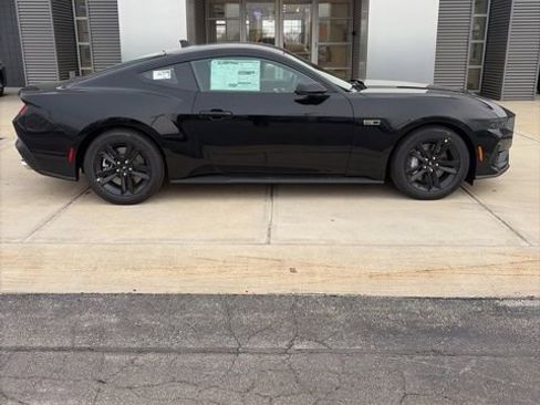 New 2026 Ford Mustang GT image 9