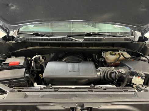 Used 2022 Chevrolet Silverado 1500 LT Trail Boss w/ LPO, Dark Essentials Package AWD/4WD image 9