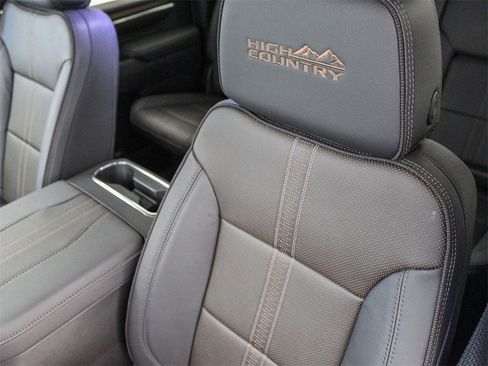 New 2025 Chevrolet Silverado 3500 High Country w/ High Country Premium Package image 26