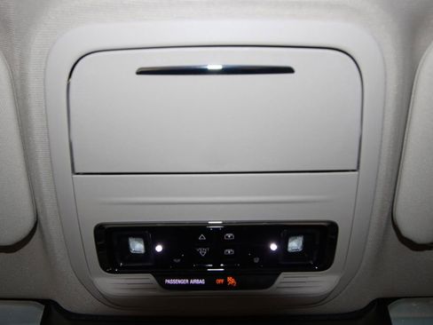 Used 2024 Lincoln Corsair Reserve w/ Equipment Group 201A AWD/4WD image 19