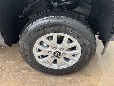 Used 2025 Toyota Tacoma SR5 image 13