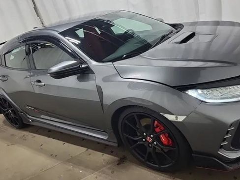 Used 2020 Honda Civic Type R image 4