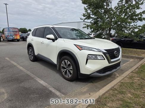 Used 2021 Nissan Rogue SV w/ Premium Package FWD image 7