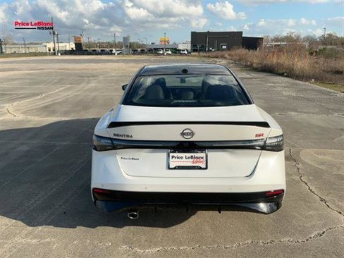 New 2026 Nissan Sentra SR w/ SR Premium Package FWD image 4