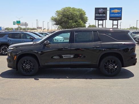 New 2026 Chevrolet Traverse LT w/ Midnight/Sport Edition FWD image 2