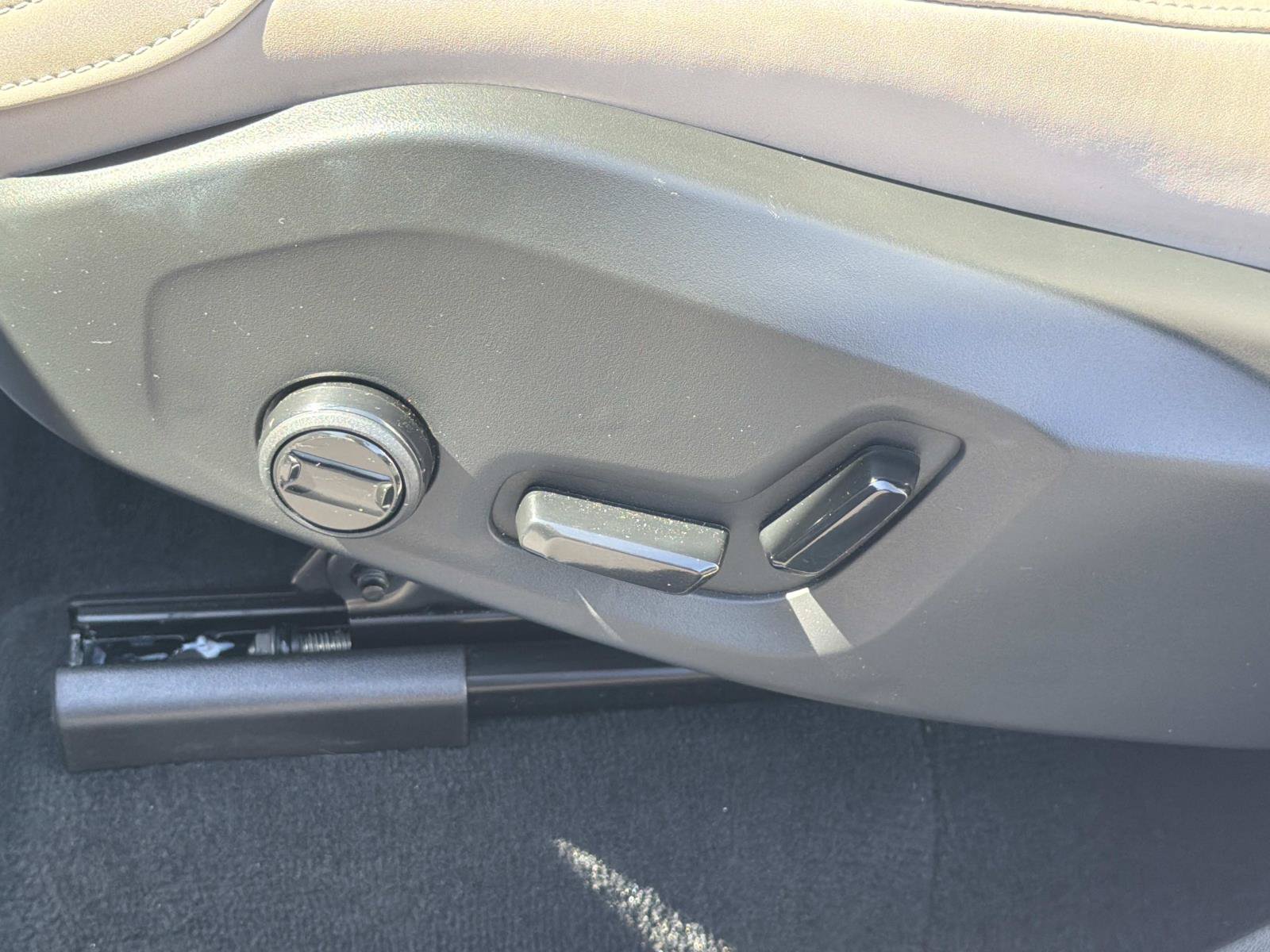 New 2026 Volvo XC90 B6 Plus AWD/4WD image 18