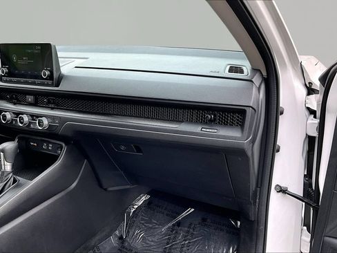 Certified 2025 Honda CR-V EX image 18