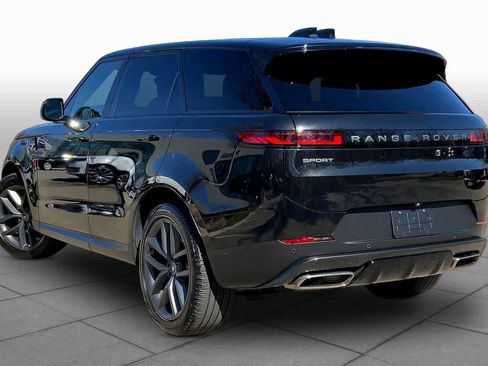 Used 2024 Land Rover Range Rover Sport SE image 12