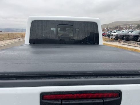 New 2026 Jeep Gladiator Sport AWD/4WD image 12