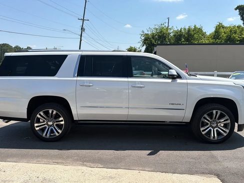 Used 2017 GMC Yukon XL Denali w/ Open Road Package RWD image 7