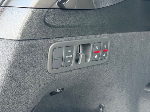 New 2026 Audi Q7 3.0T Premium Plus image 17