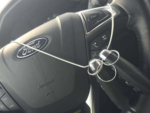 Used 2023 Ford Edge SEL w/ Convenience Package image 14