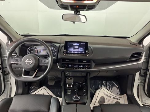 Used 2023 Nissan Rogue SV w/ SV Premium B Package AWD/4WD image 39