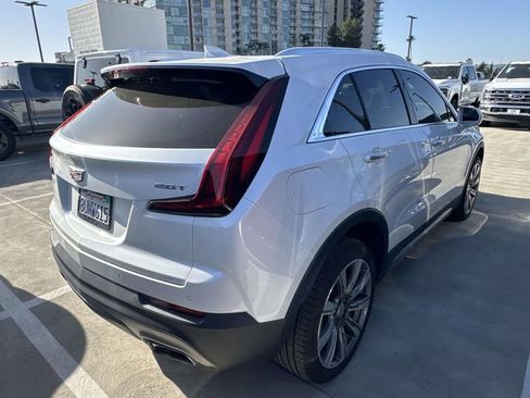 Used 2019 Cadillac XT4 Premium Luxury w/ Driver Awareness Package image 11