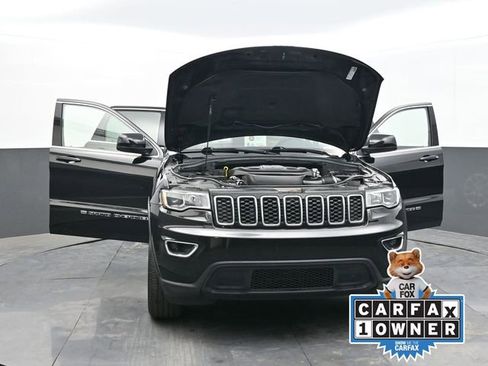 Used 2022 Jeep Grand Cherokee Laredo E image 64