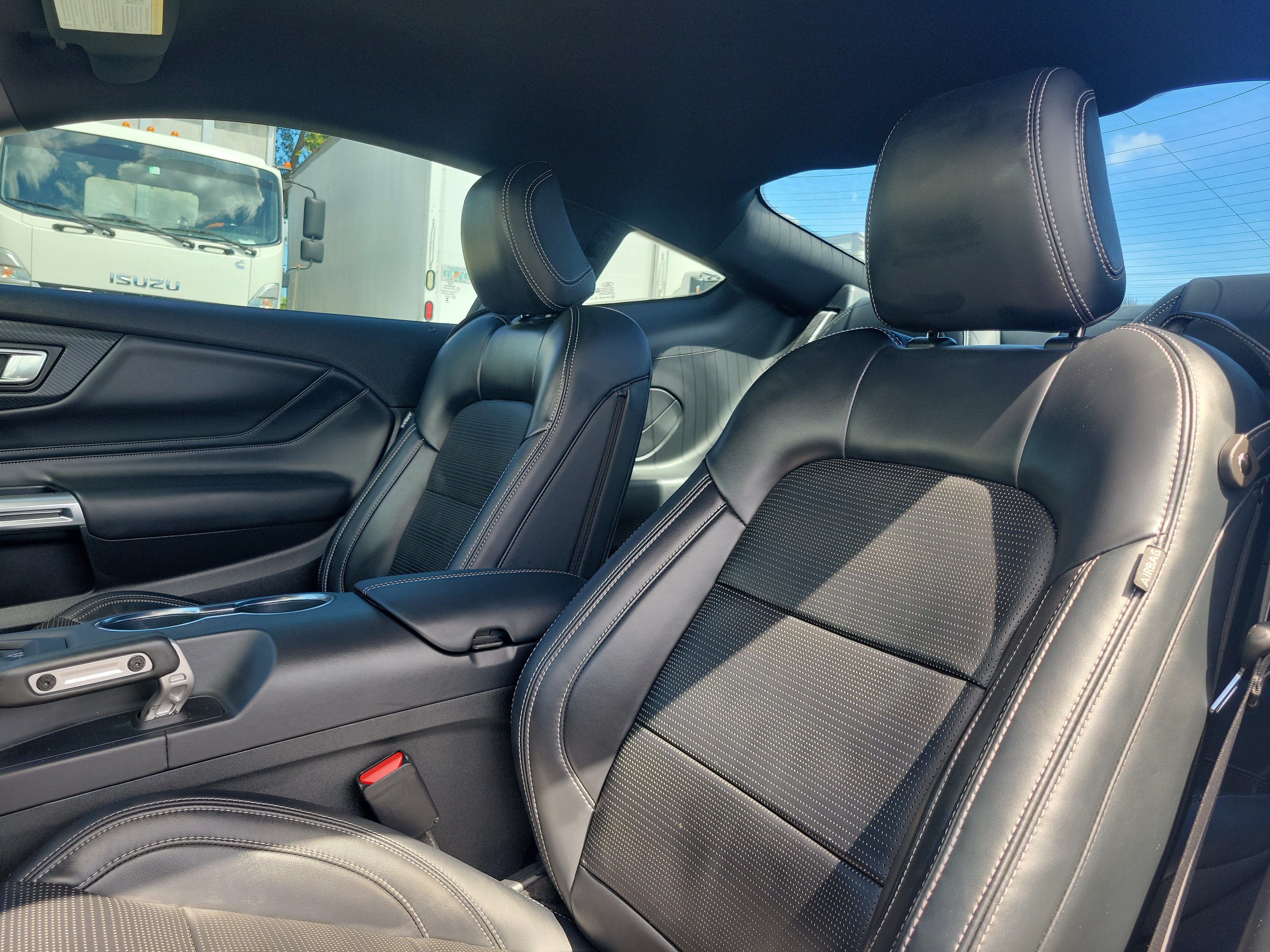 Used 2024 Ford Mustang GT Premium w/ GT Performance Package RWD image 21