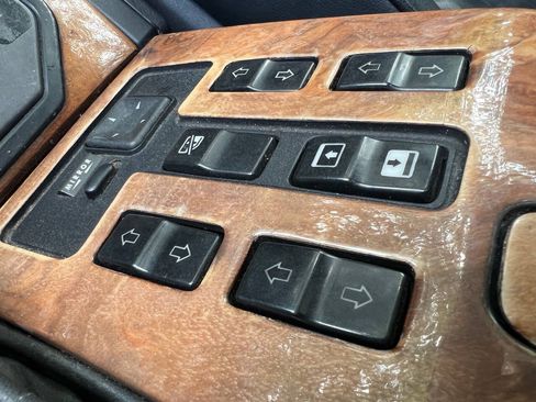 Used 1999 Land Rover Range Rover SE AWD/4WD image 34