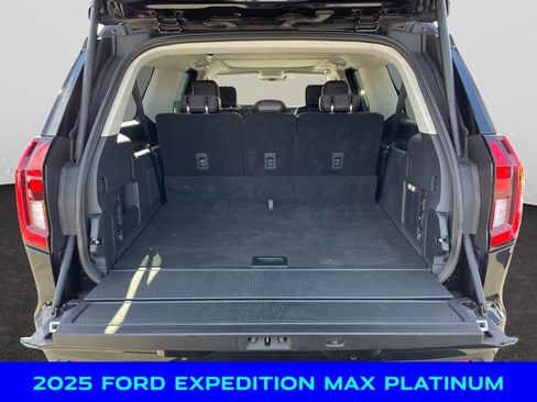 New 2025 Ford Expedition Max Platinum w/ Platinum Ultimate Package image 5