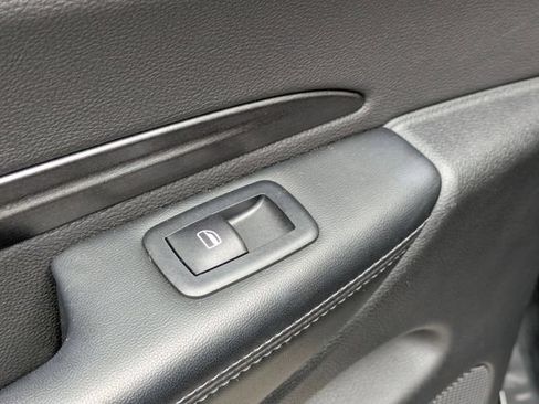 Used 2023 Dodge Durango SXT AWD/4WD image 27