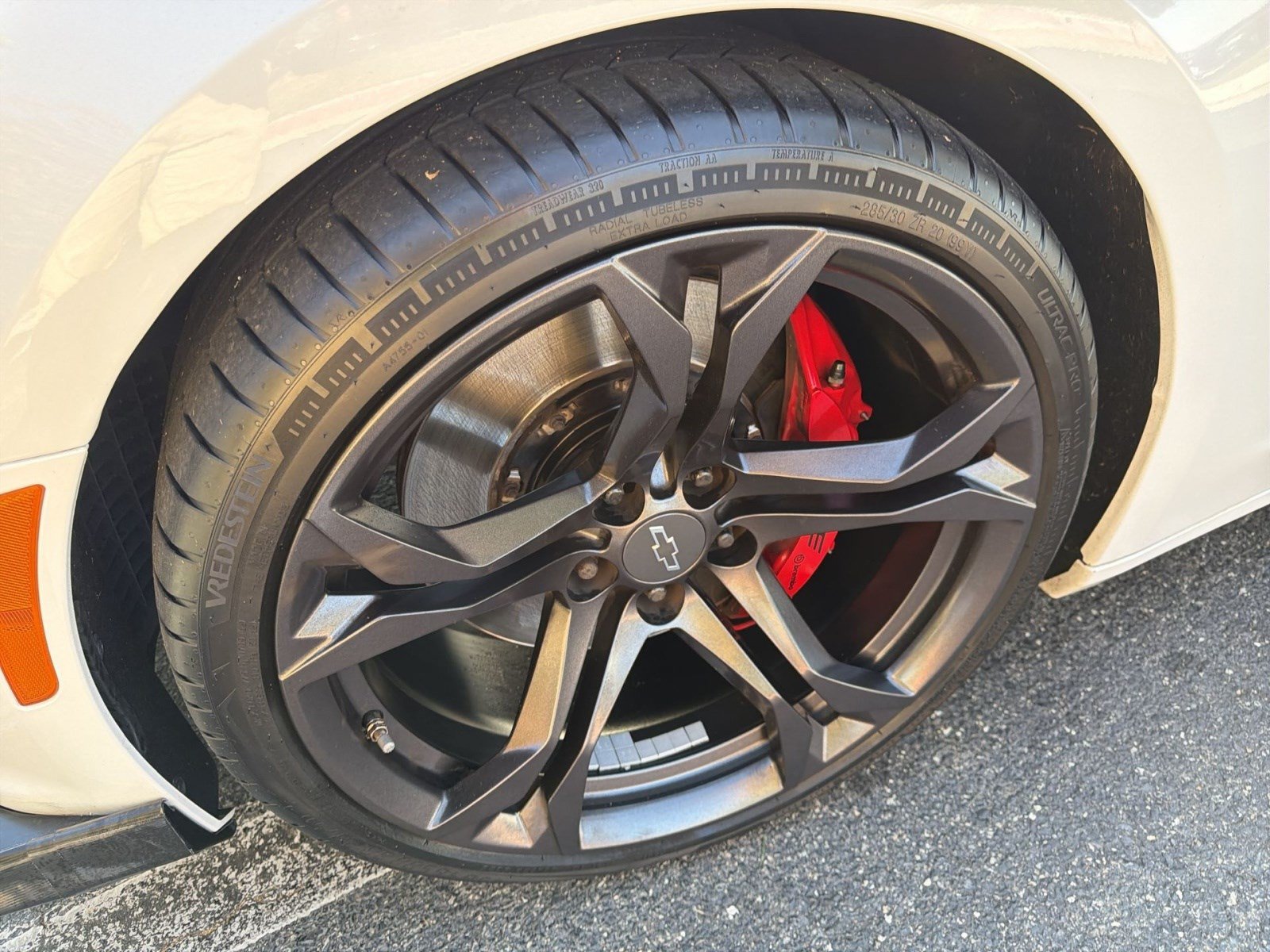 Used 2020 Chevrolet Camaro SS RWD image 12