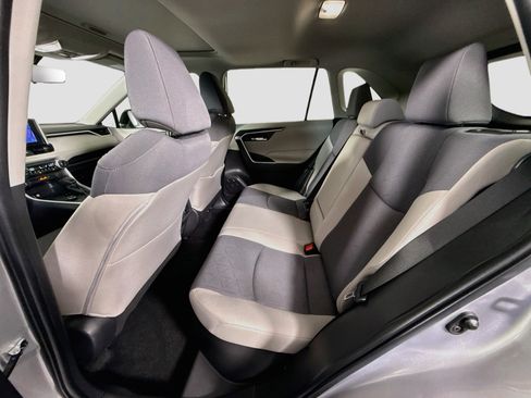 Used 2024 Toyota RAV4 XLE w/ Convenience Package AWD/4WD image 25