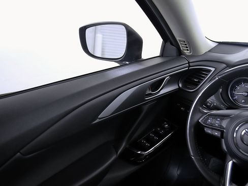 Used 2023 MAZDA CX-9 Touring Plus AWD/4WD image 25
