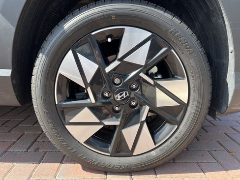 Used 2024 Hyundai Kona SEL w/ Convenience Package AWD/4WD image 13