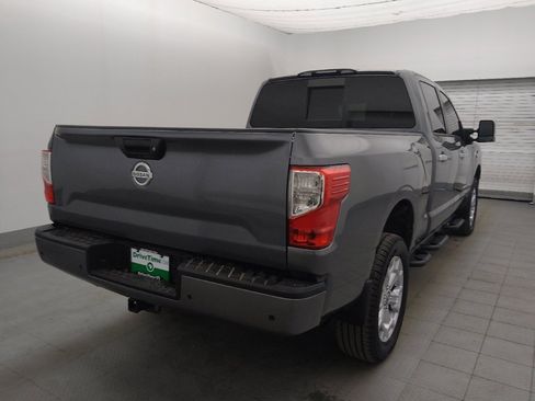 Used 2021 Nissan Titan SV w/ SV Convenience Package AWD/4WD image 9