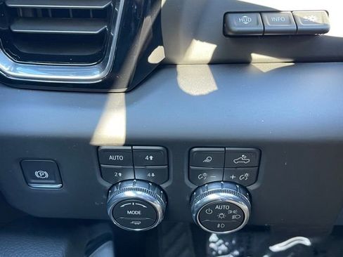 New 2026 GMC Sierra 1500 Denali w/ Denali Reserve Package image 17