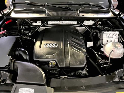 Used 2023 Audi Q5 2.0T Premium Plus w/ Premium Plus Package image 29