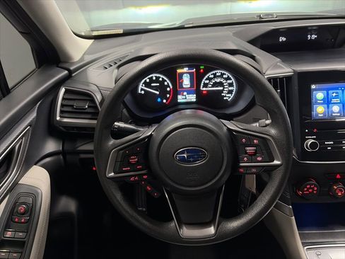 Used 2022 Subaru Forester AWD/4WD image 11