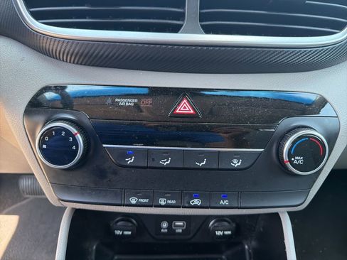 Used 2019 Hyundai Tucson SE image 21