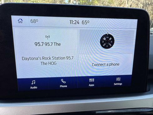 Used 2020 Ford Escape SE image 23