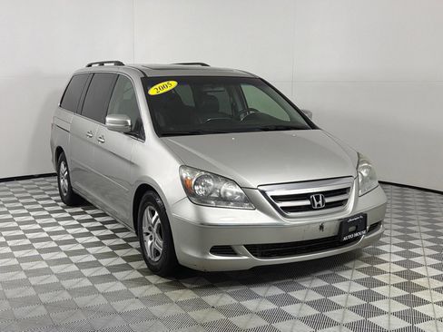 Used 2005 Honda Odyssey EX-L image 3