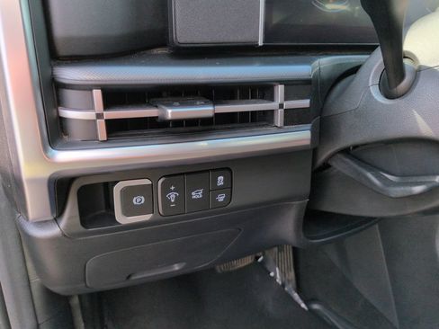 Used 2025 Hyundai Santa Fe XRT AWD/4WD image 17