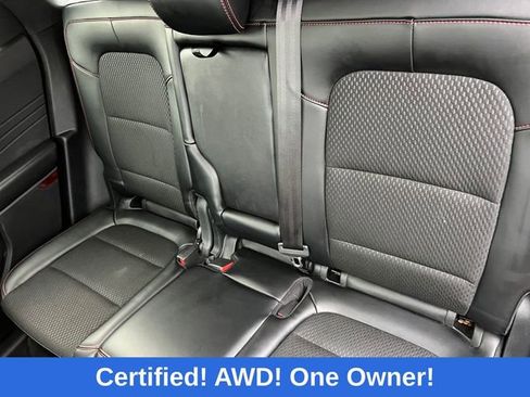 Certified 2025 Ford Escape ST-Line AWD/4WD image 13