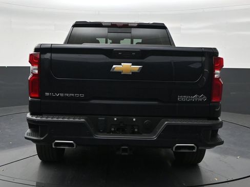 Used 2024 Chevrolet Silverado 1500 High Country w/ Technology Package RWD image 4