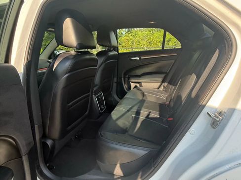 Used 2014 Chrysler 300 300 Sedan 4D w/ Driver Convenience Group image 11