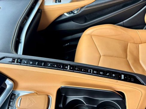 Used 2021 Chevrolet Corvette Stingray Preferred Cpe w/ 2LT RWD image 23