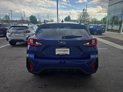 Used 2026 Subaru Crosstrek 2.0i Premium image 5