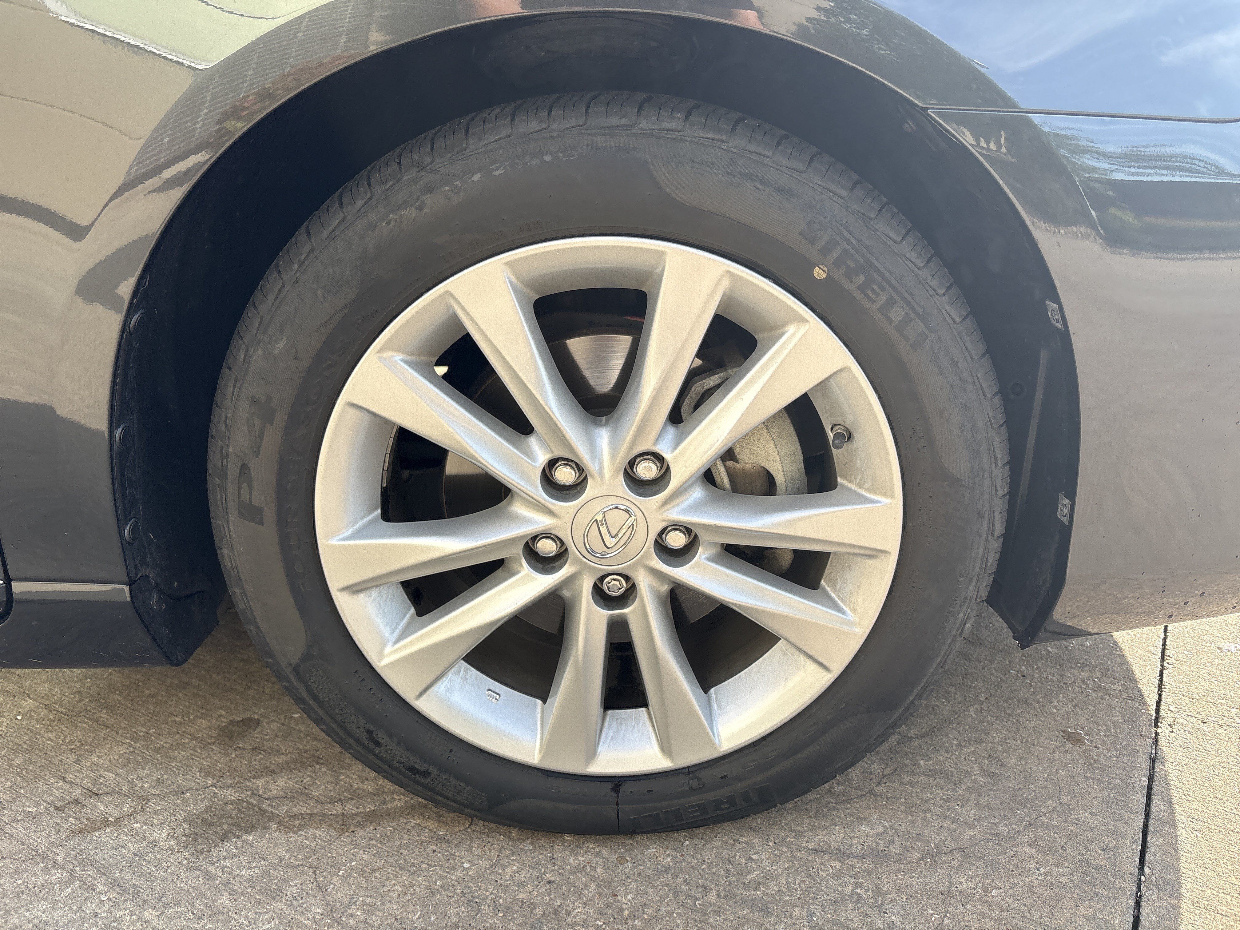 Used 2011 Lexus ES 350 w/ Preferred Accessory Package FWD image 13