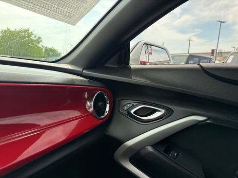 Used 2021 Chevrolet Camaro LT RWD image 20
