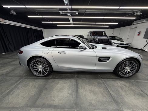 Used 2020 Mercedes-Benz AMG GT Coupe image 8