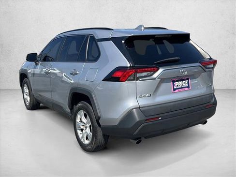 Used 2021 Toyota RAV4 XLE image 7