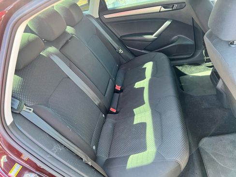 Used 2014 Volkswagen Passat 1.8T S image 30