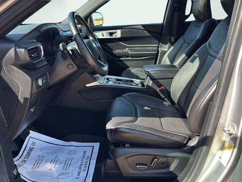 Used 2020 Ford Explorer ST AWD/4WD image 9
