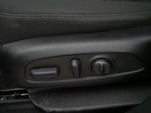 Used 2022 Chevrolet Blazer LT image 20