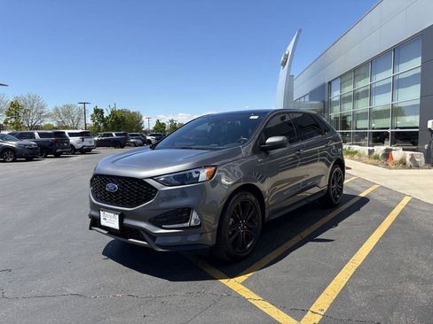 Certified 2024 Ford Edge ST-Line w/ Class II Trailer Tow Package AWD/4WD image 3