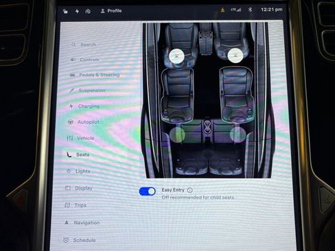Used 2017 Tesla Model X 75D image 33