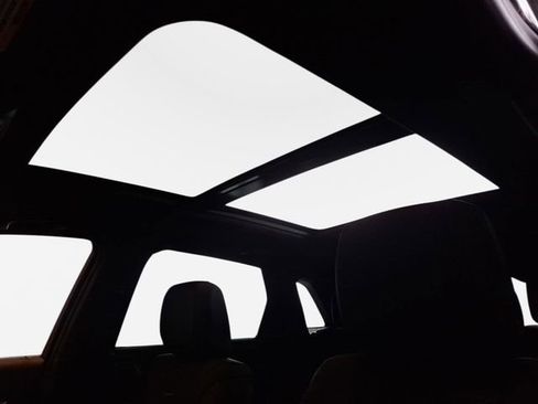 New 2026 Cadillac XT5 Premium Luxury image 10